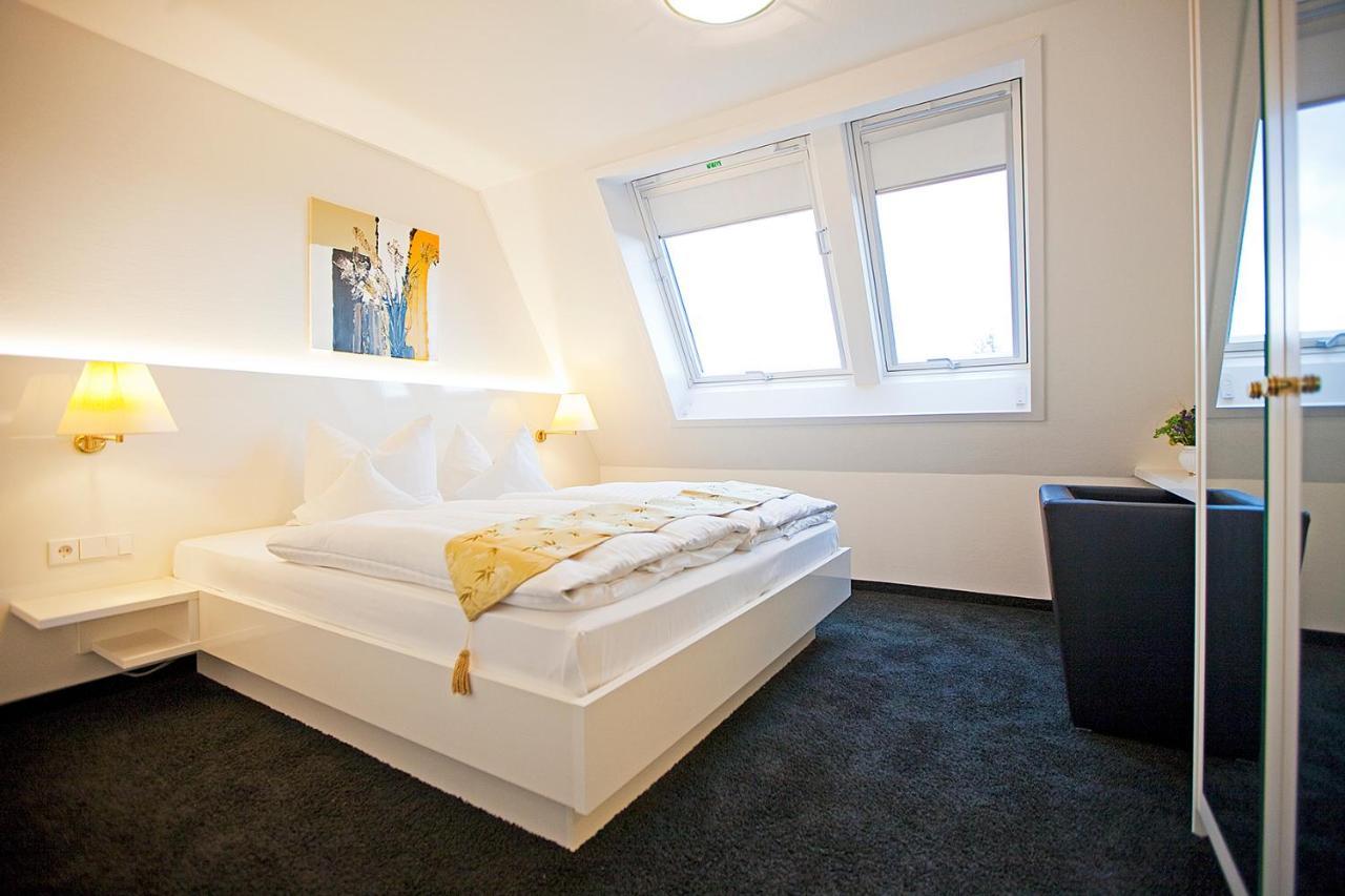 Hotel Krone Ohg Gerlingen Szoba fotó