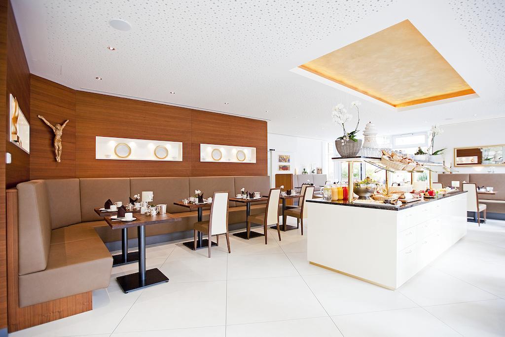 Hotel Krone Ohg Gerlingen Kültér fotó